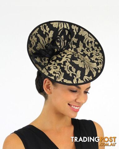 JENDI Black & Gold Plate Fascinator