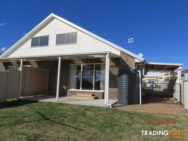 3 Stabback Street MILLTHORPE NSW 2798