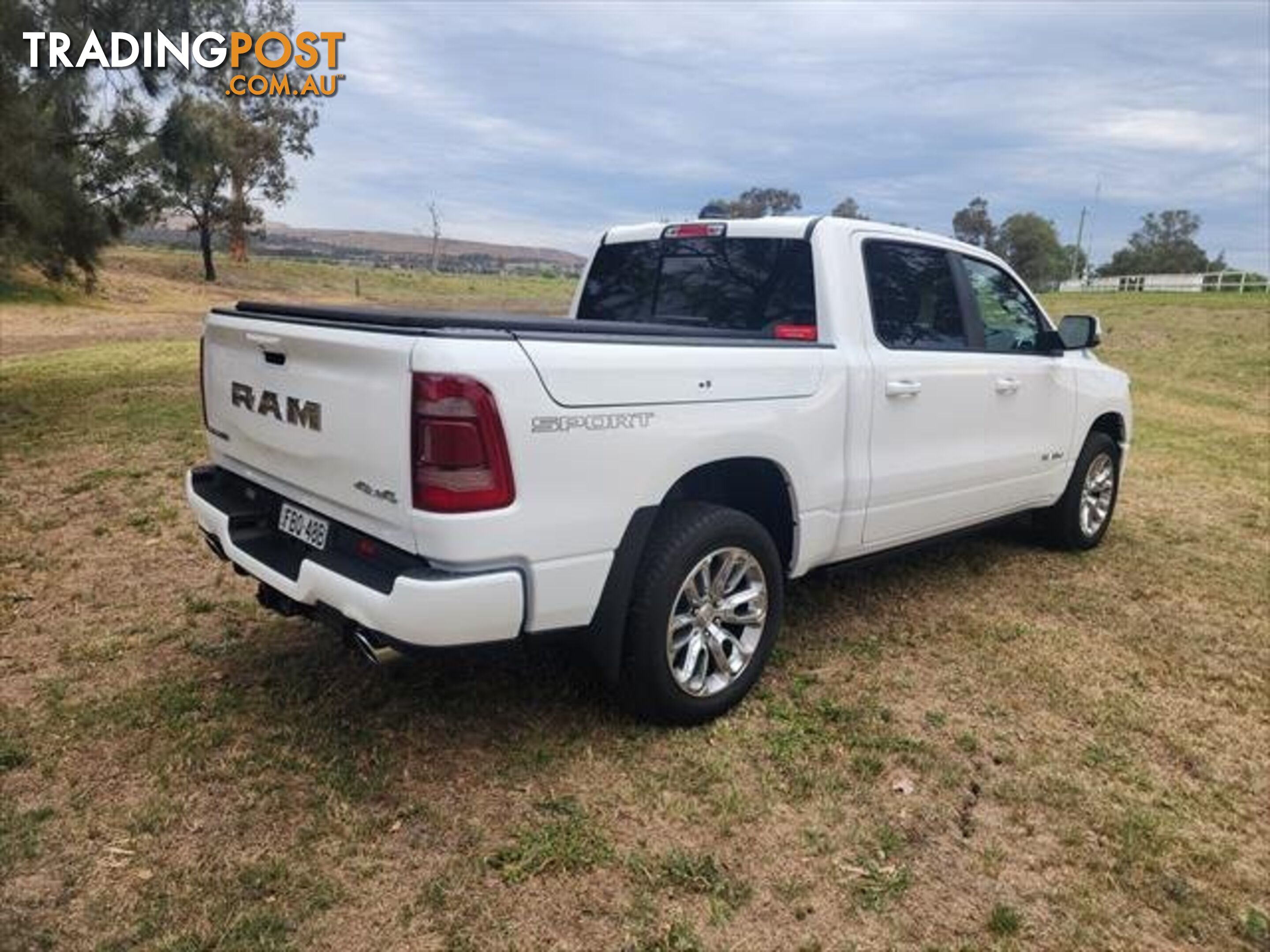 2023 RAM 1500 LARAMIE SPORT RAMBOX DT MY23 4X4 DUAL RANGE UTILITY - DUAL CAB - SHORT WHEELBASE