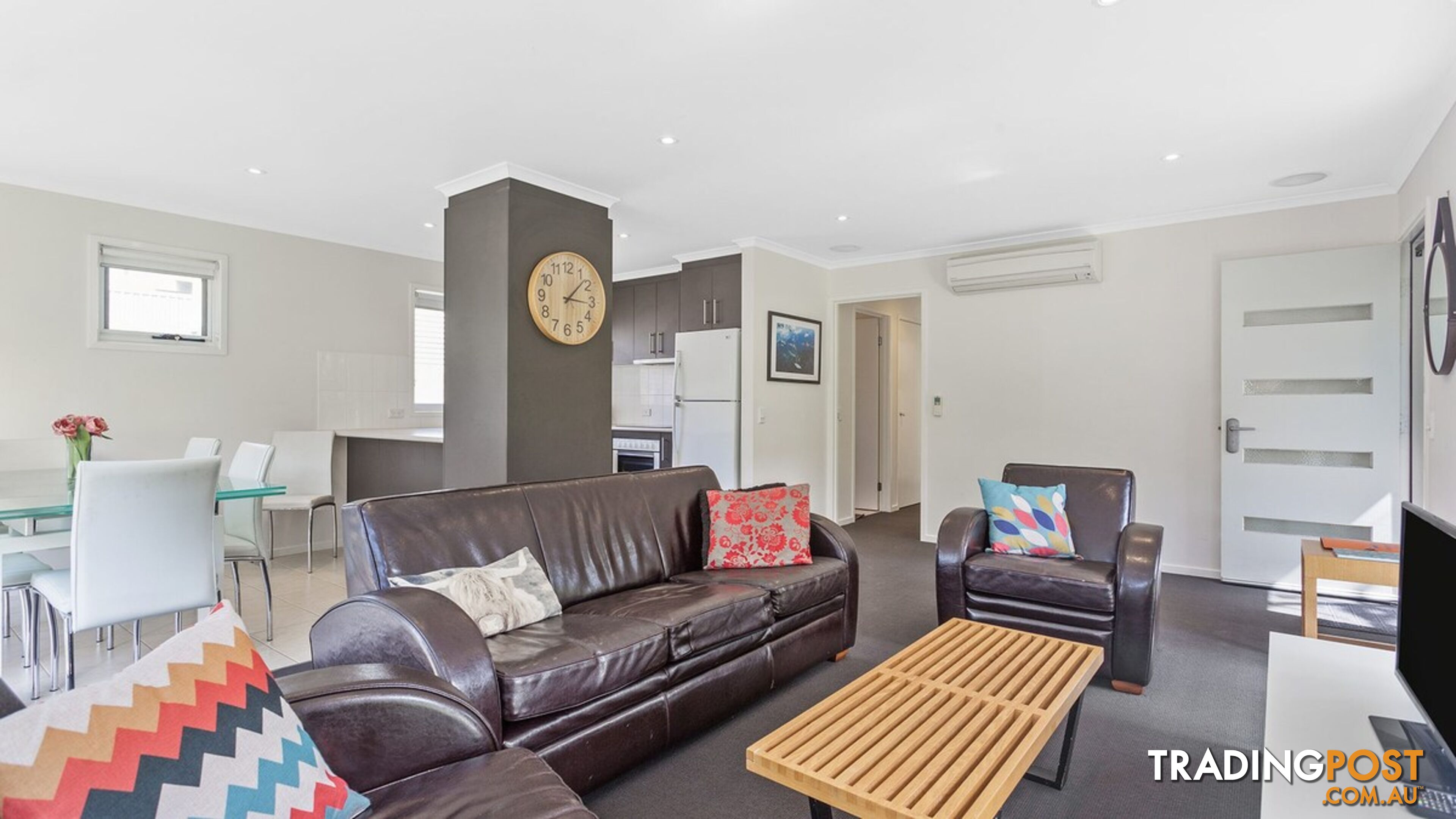 17 Beach Pde SANDY POINT VIC 3959