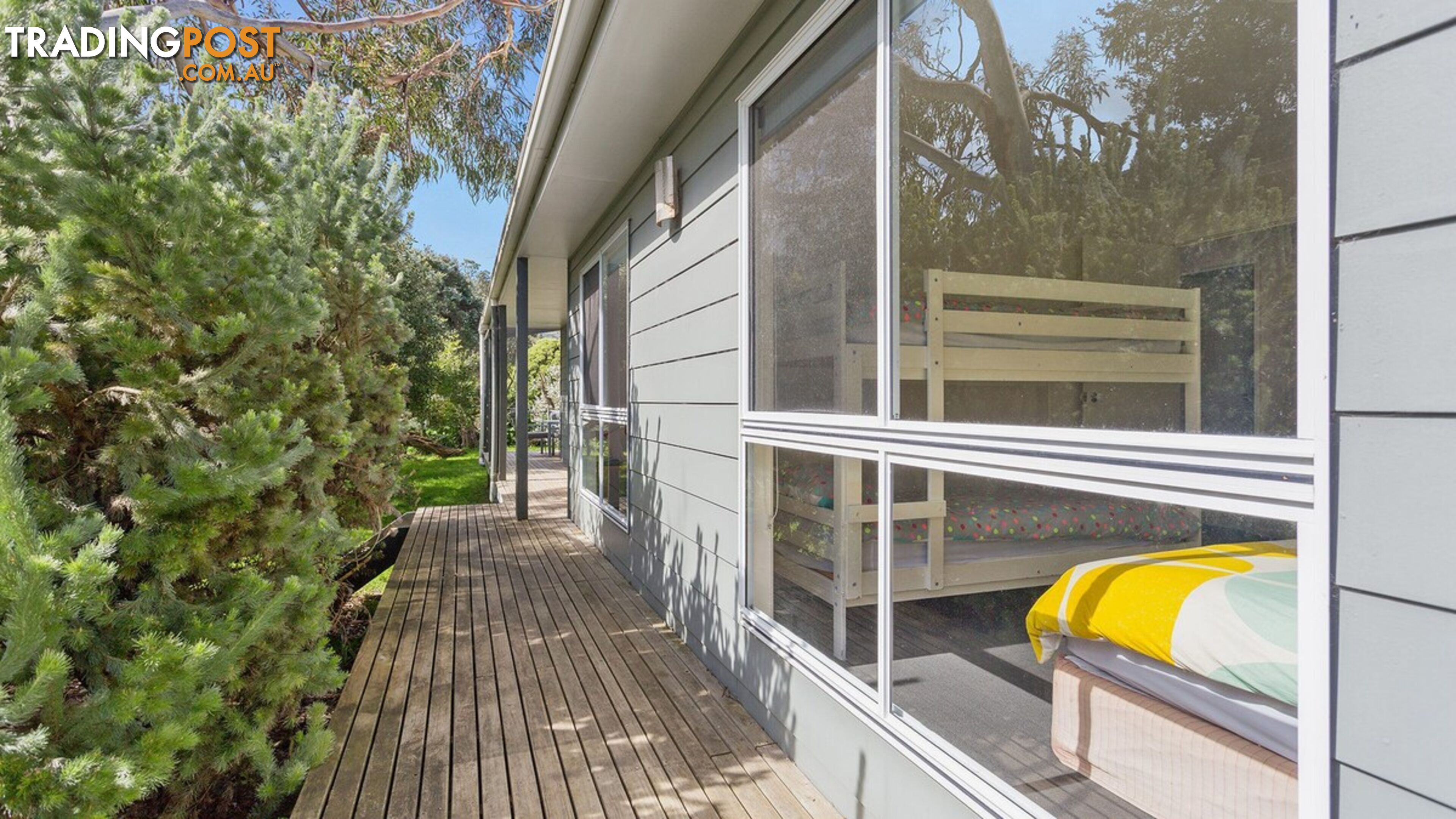 17 Beach Pde SANDY POINT VIC 3959