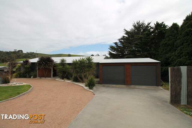 16 Gibbs St FOSTER VIC 3960