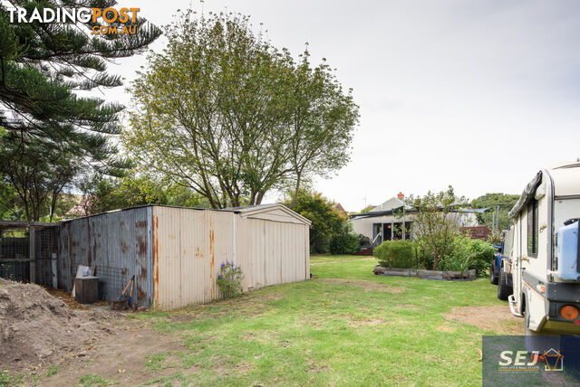 8 Dutton St TOORA VIC 3962