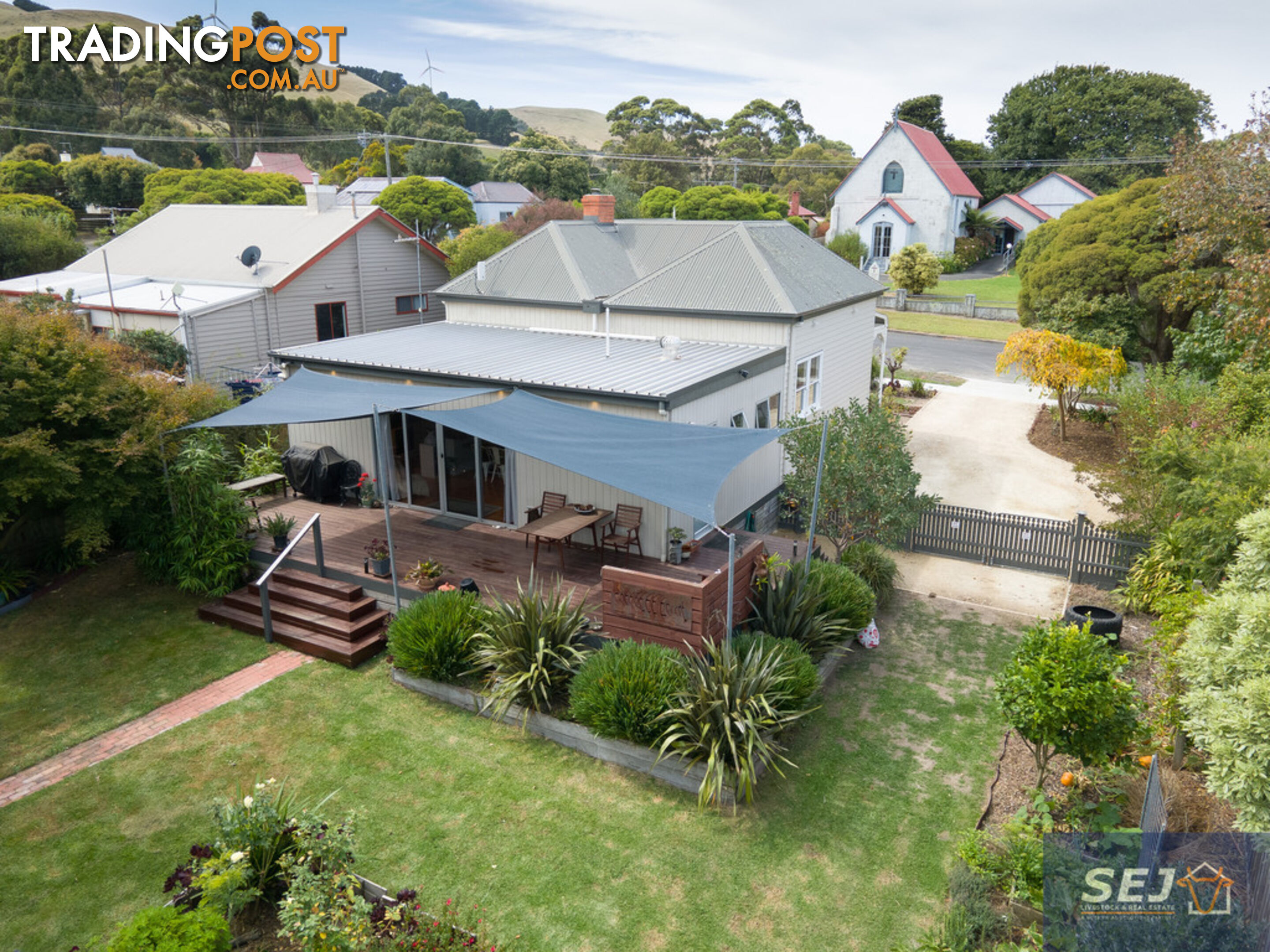 8 Dutton St TOORA VIC 3962