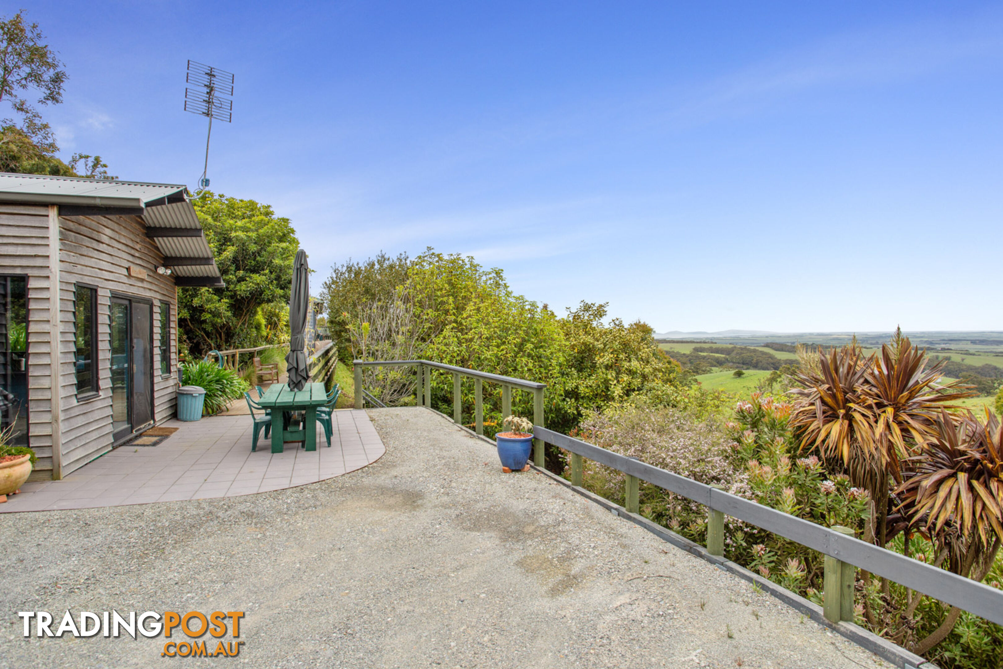 269 Savages Rd FISH CREEK VIC 3959