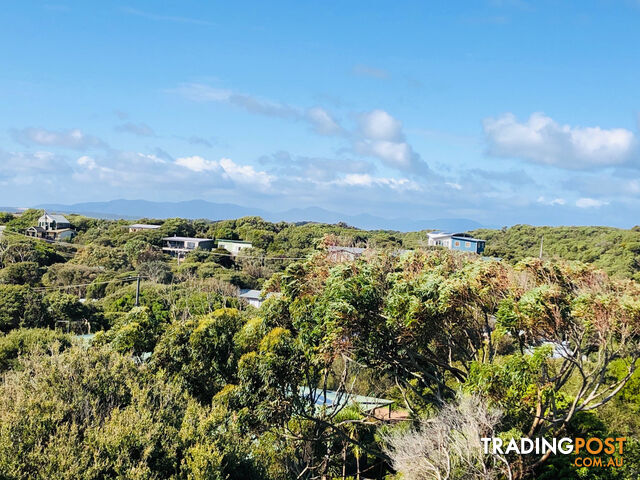 40 Ocean View Pde SANDY POINT VIC 3959