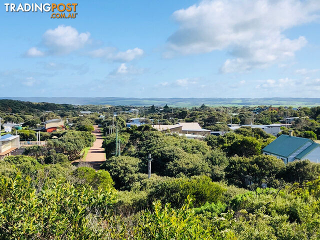 40 Ocean View Pde SANDY POINT VIC 3959