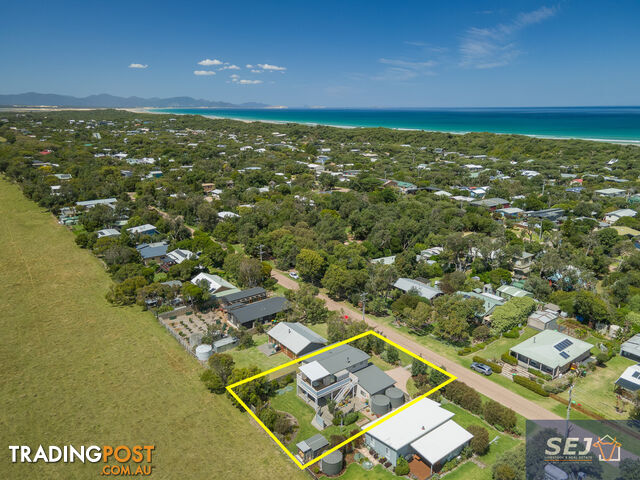 9 Ash Ave SANDY POINT VIC 3959