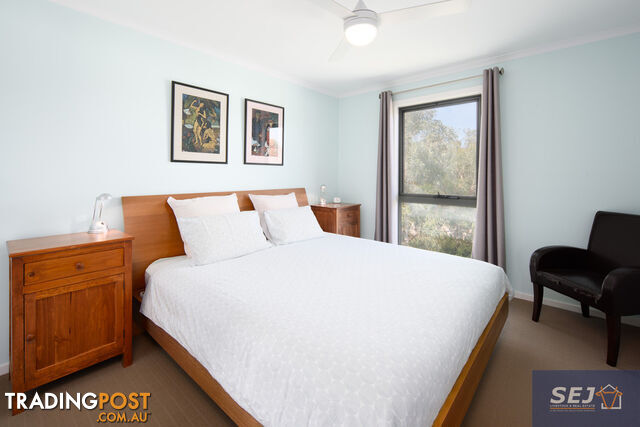 9 Ash Ave SANDY POINT VIC 3959