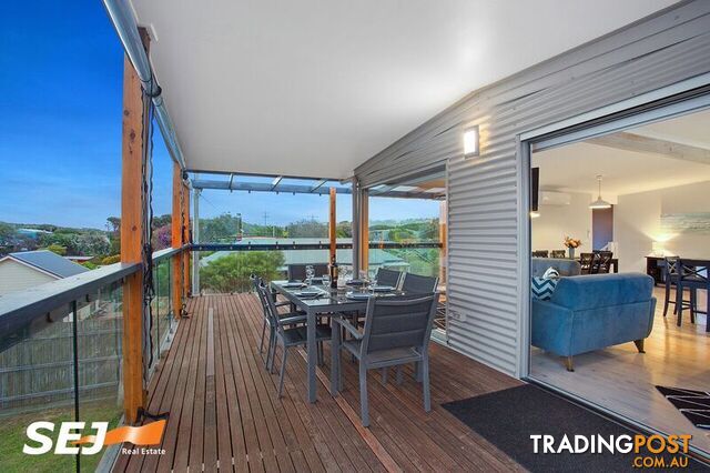 18 Sunshine Rise SANDY POINT VIC 3959