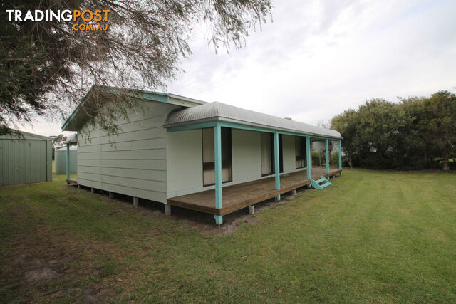 5 Ash Ave SANDY POINT VIC 3959