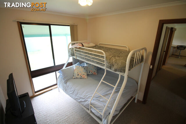 5 Ash Ave SANDY POINT VIC 3959