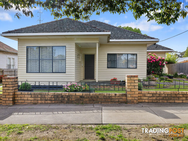 37 Roughead Street LEONGATHA VIC 3953