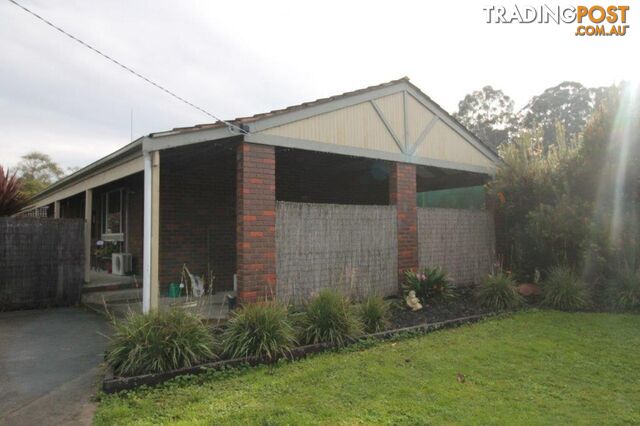 17 Collis St FOSTER VIC 3960