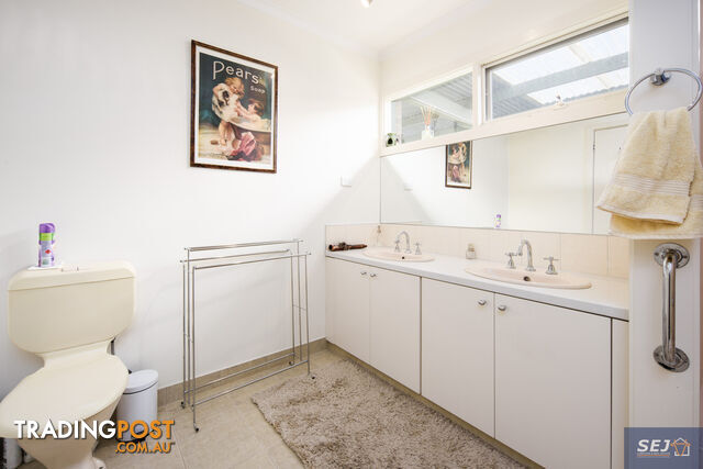 35 Hoddle Rd FOSTER VIC 3960