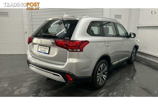 2018 MITSUBISHI OUTLANDER ES AWD ZL MY19 - photo 4 of 8
