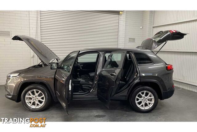 2014 JEEP CHEROKEE SPORT KL  - photo 5 of 40