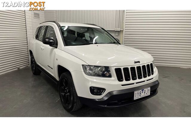 2014 JEEP COMPASS BLACKHAWK CVT AUTO STICK MK MY14 - photo 3 of 21