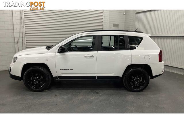 2014 JEEP COMPASS BLACKHAWK CVT AUTO STICK MK MY14 - photo 4 of 21