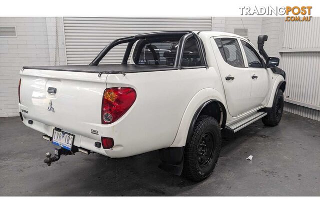 2015 MITSUBISHI TRITON GLX-R DOUBLE CAB MN MY15  - photo 5 of 20