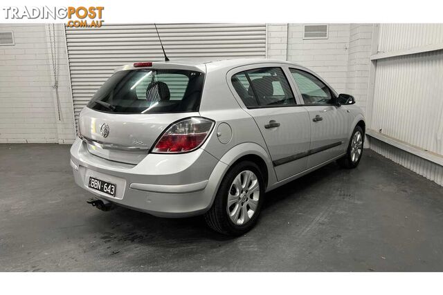 2008 HOLDEN ASTRA 60TH ANNIVERSARY AH MY08.5  - photo 5 of 21