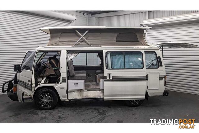 1988 NISSAN URVAN WINDOW  