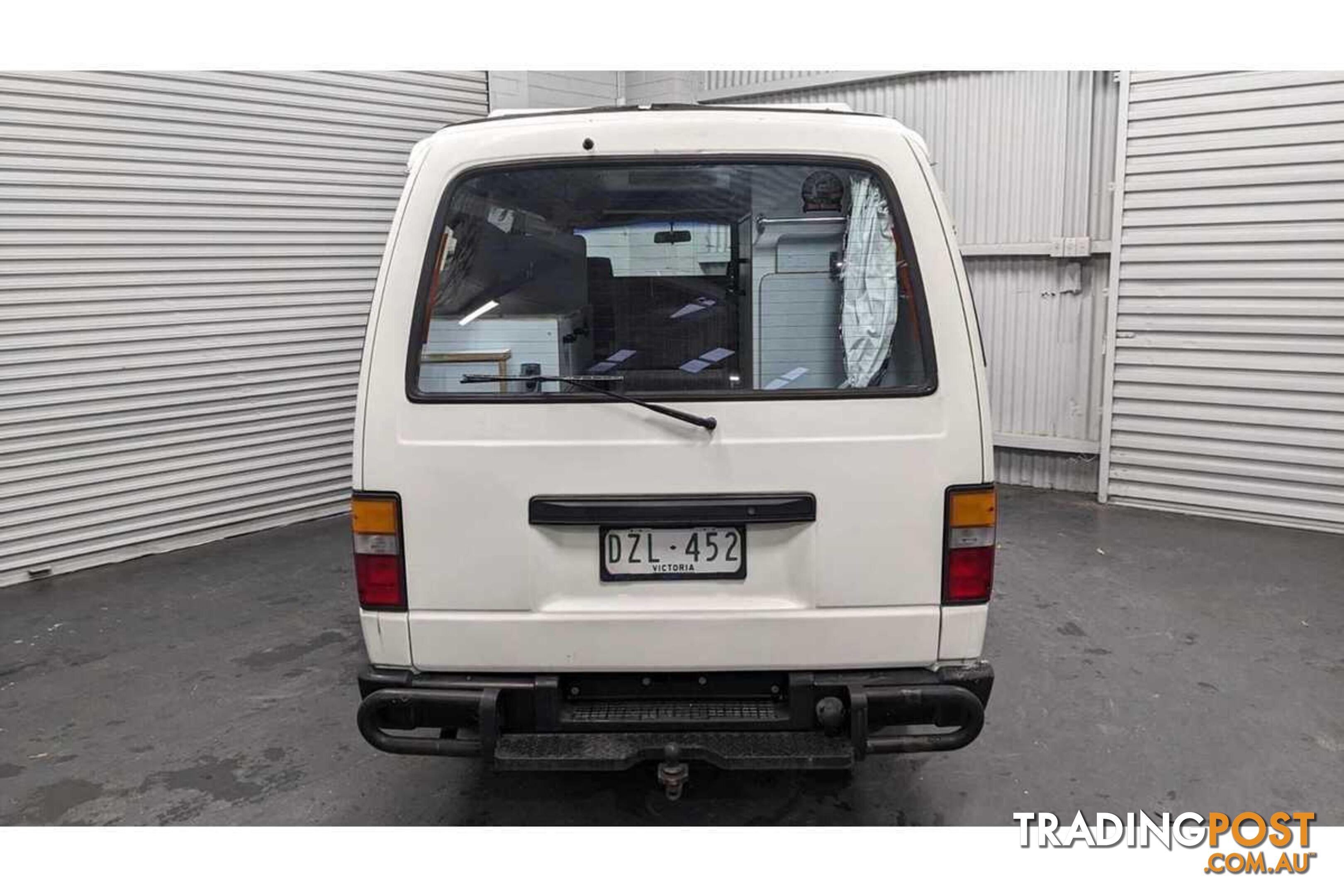 1988 NISSAN URVAN WINDOW  