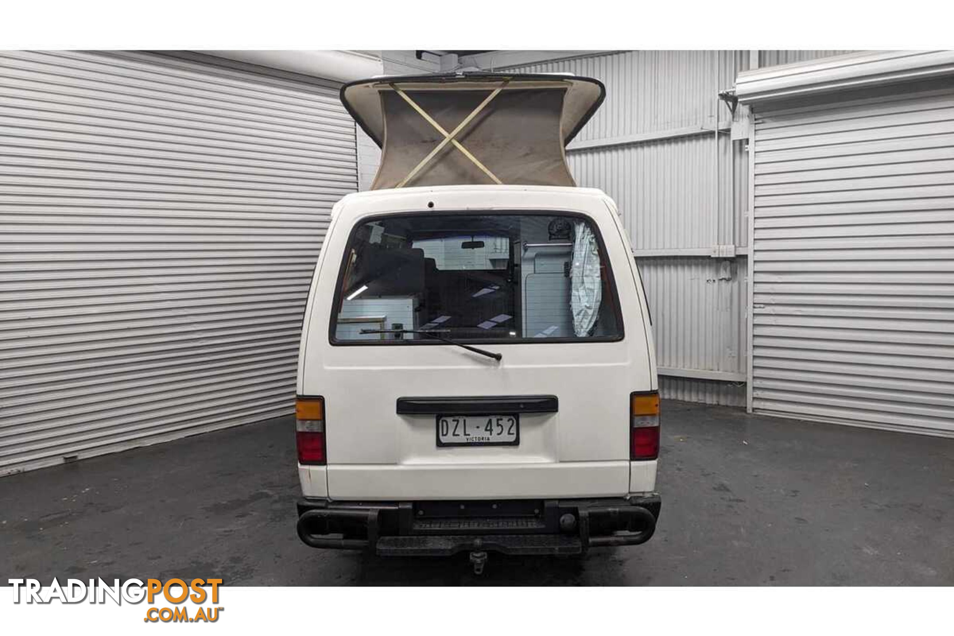 1988 NISSAN URVAN WINDOW  