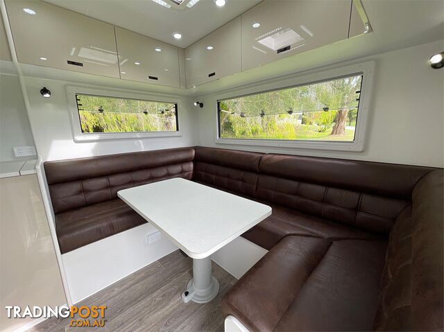 2022 Network RV Caravans 23 Club Lounge - photo 4 of 29