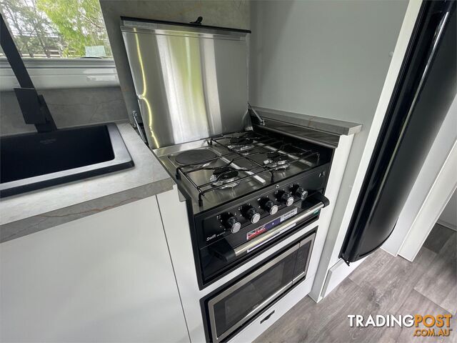 2022 Network RV Caravans 17 6 Terrain Tuff Rear Door - photo 4 of 25