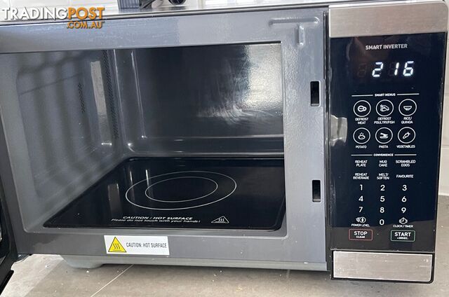 Sharp Smart Inverter Flatbed Microwave [Stainless Steel, Barely Used]. - photo 2 of 2