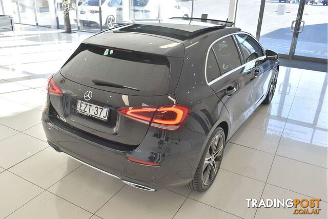 2019 MERCEDES-BENZ A-CLASS A250 W177 HATCHBACK - photo 4 of 36