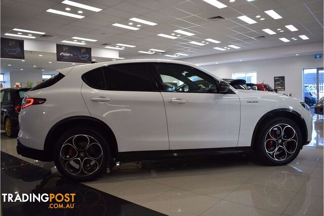 2023 ALFA ROMEO STELVIO EDIZIONE CARBONIO SERIES 4 WAGON - photo 3 of 16
