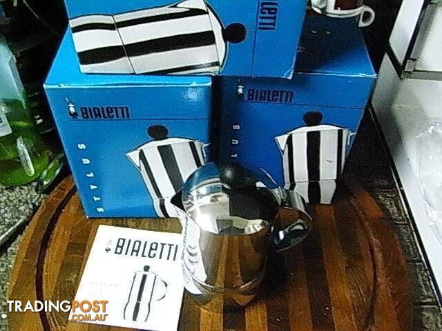 NEW BIALETTI ITALY 3TZ STAINLESS STEEL EXPRESSO 3 CUP MADE IN IT