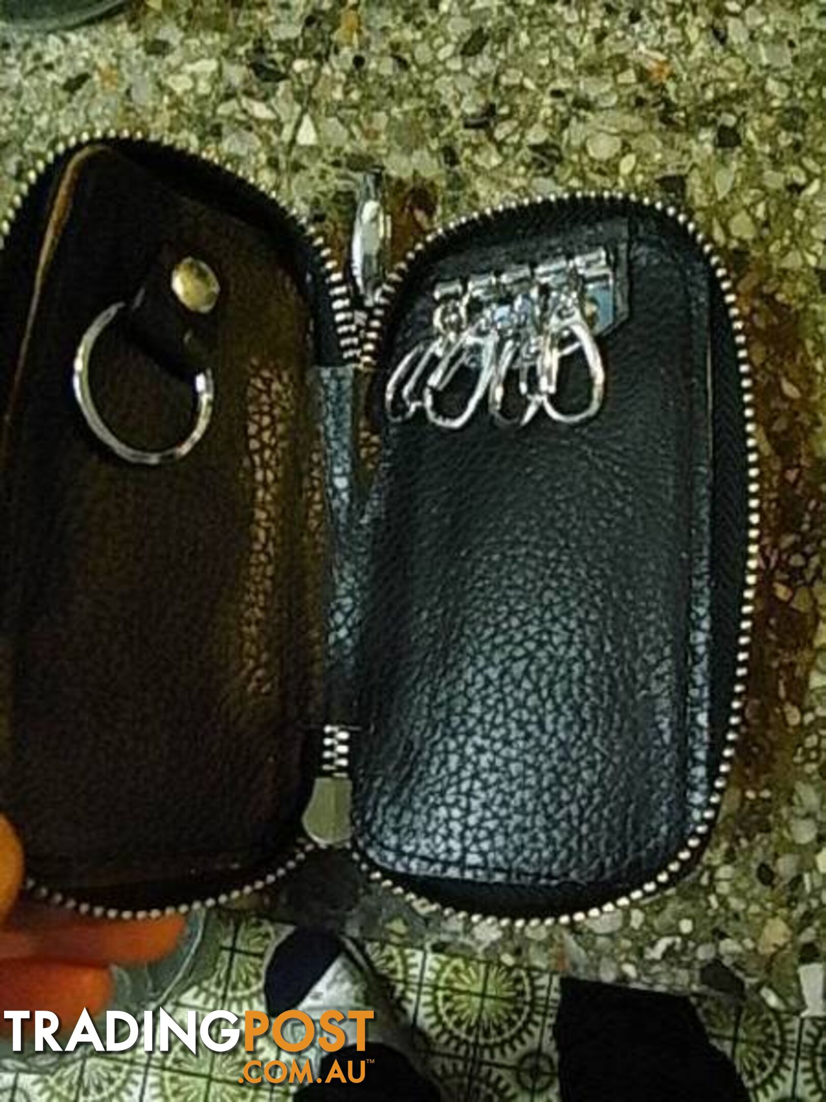 BMW LEATHER KEY WALLET NEW PICKUP OR POST 4.99