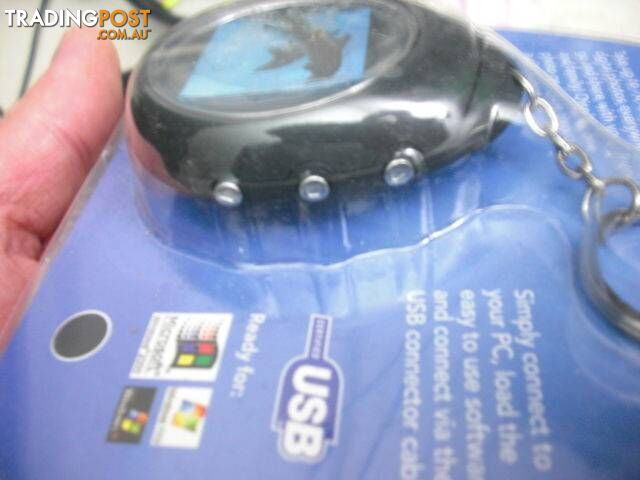 NEW 1.5 DIGITAL PHOTO PICTURE KEY FRAME RING CHAIN - photo 2 of 4