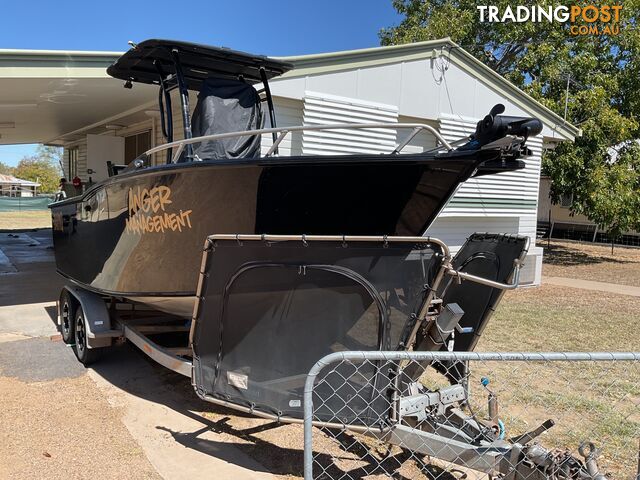 6,2 m centre console aluminium boat Negotiable