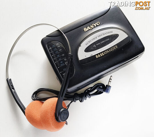 Vintage Sanyo VIP-30 Walkman Cassette Player - Serviced