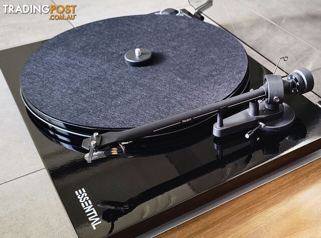 Project Essential III BT Manual Turntable - photo 2 of 2