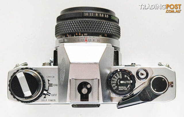 Vintage Olympus OM-10 35mm SLR + Zuiko Auto-W 28mm/f3.5 Lens - photo 2 of 3