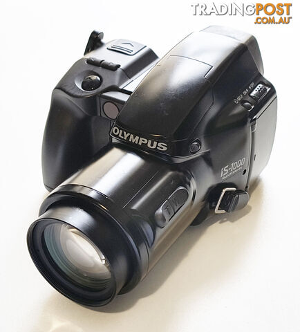 Vintage Olympus iS1000 35mm SLR with built in 35-135mm/4.5-5.6 AF Lens