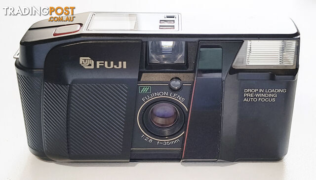 Vintage Fuji DL-300 35mm Viewfinder Camera