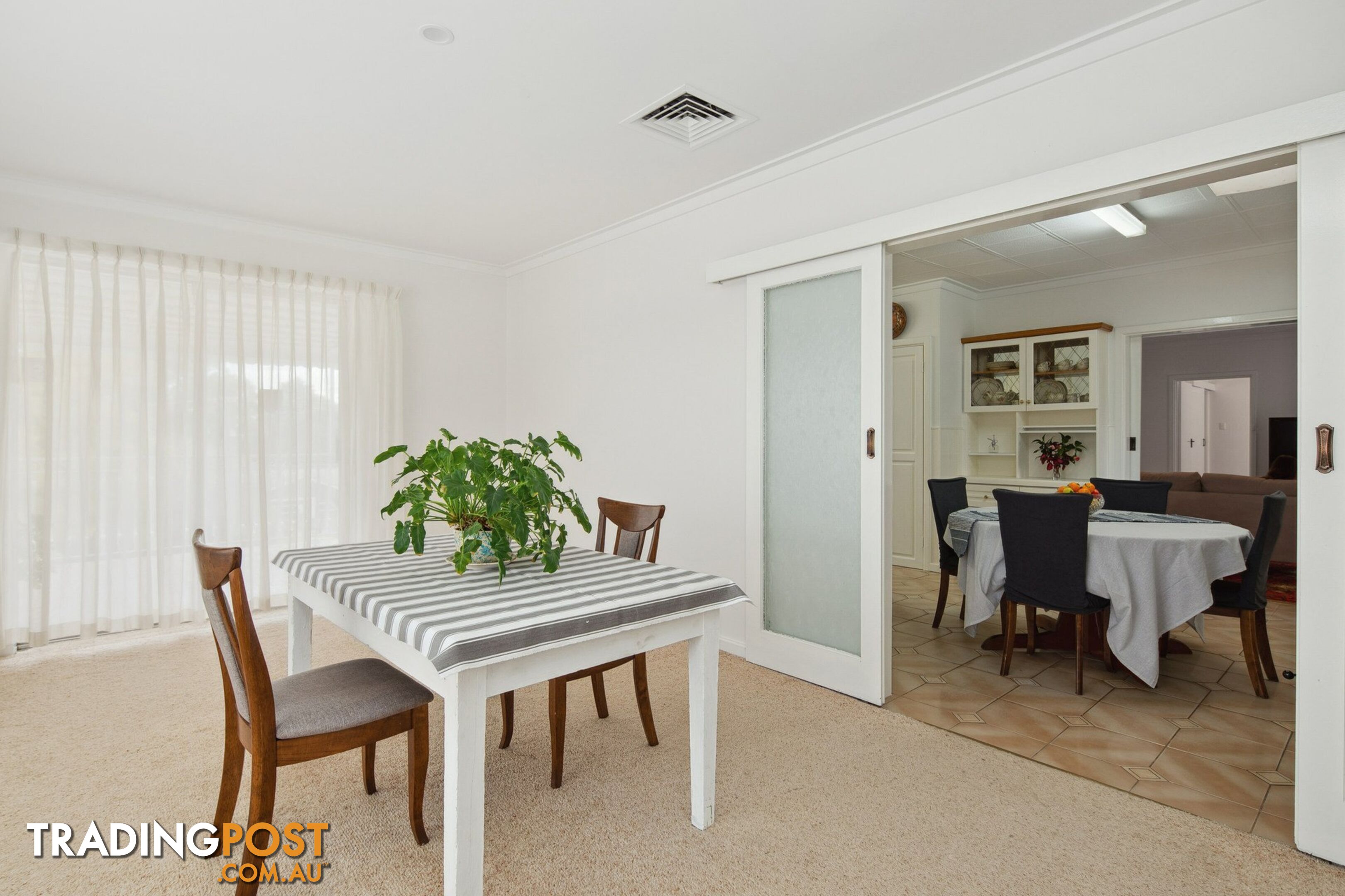 8 Avonia Road KALAMUNDA WA 6076