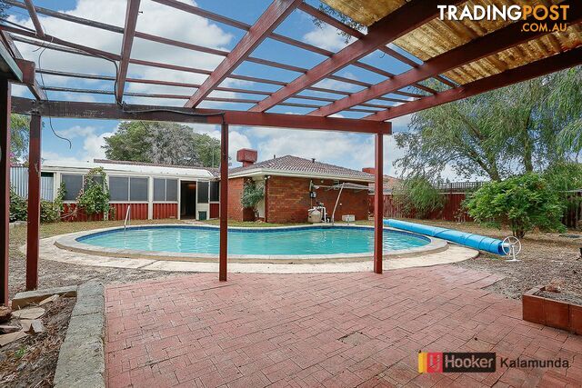 14 Allamanda Way FORRESTFIELD WA 6058