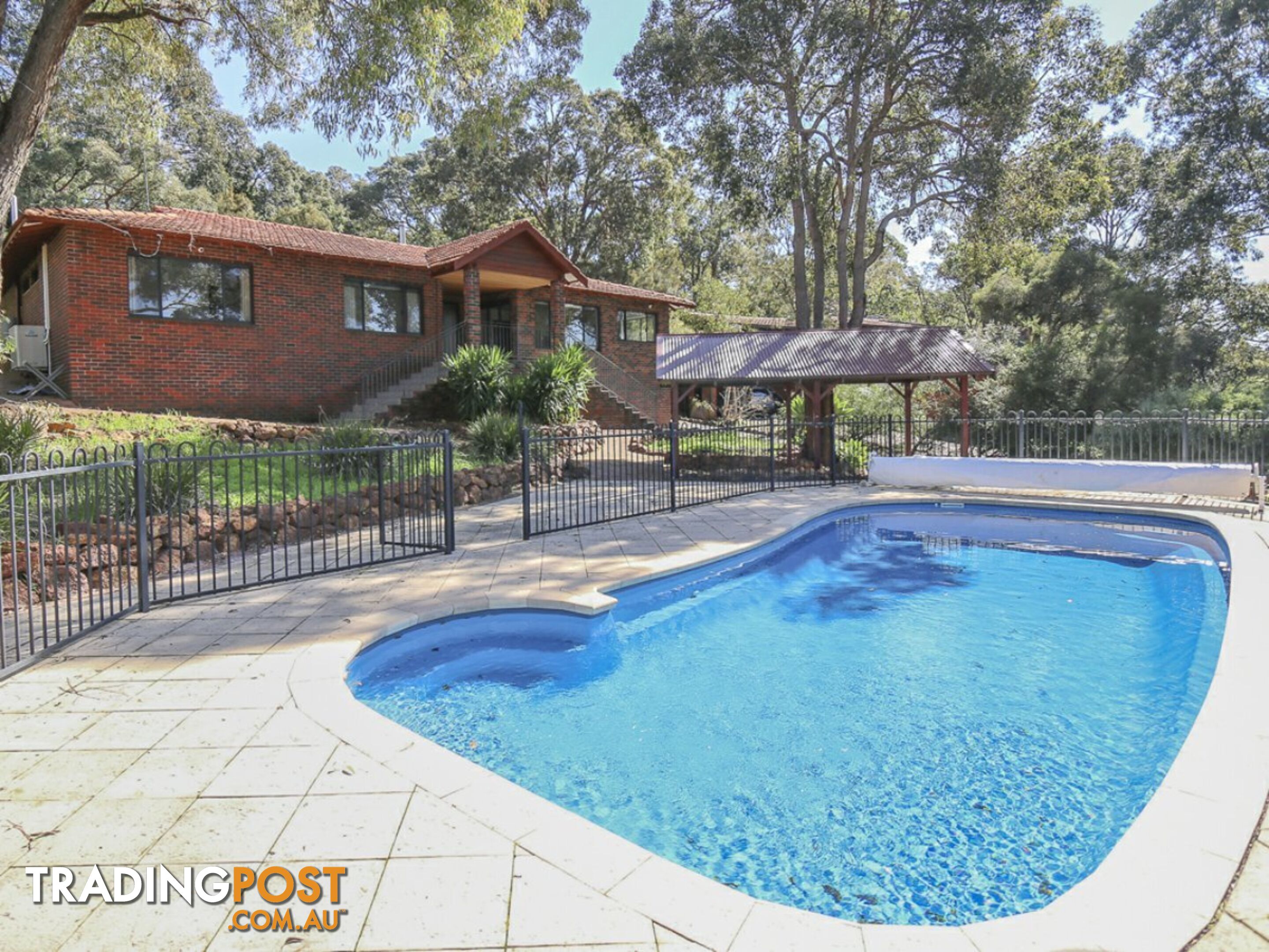 38 Valley Road KALAMUNDA WA 6076