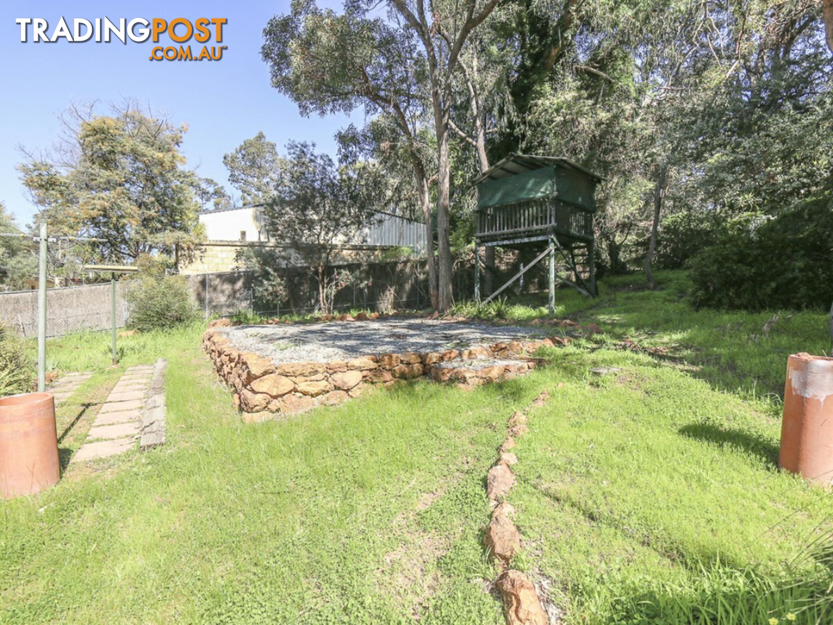 38 Valley Road KALAMUNDA WA 6076