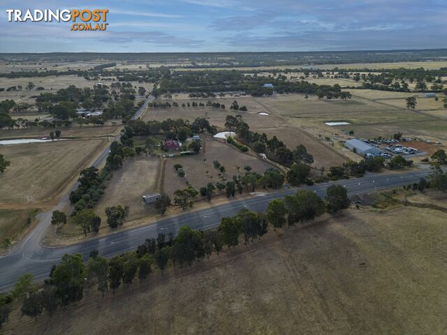 2 Warren Road BULLSBROOK WA 6084