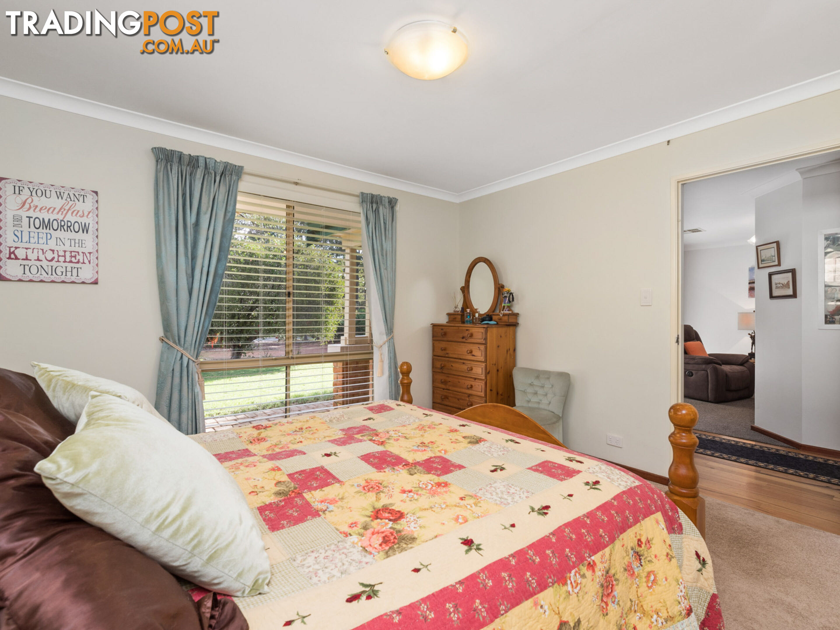 37 Schmitt Road KALAMUNDA WA 6076