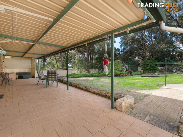 37 Schmitt Road KALAMUNDA WA 6076