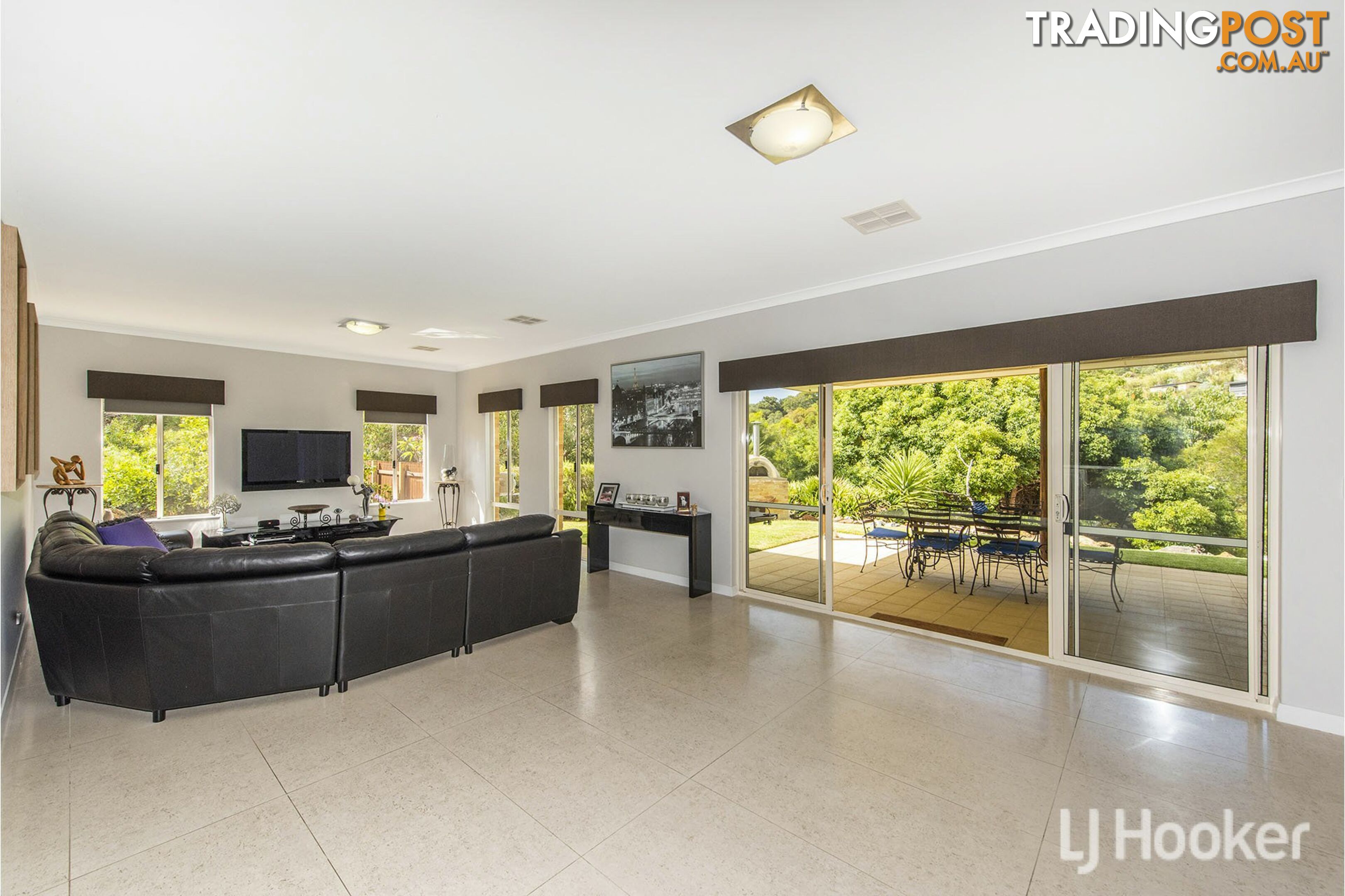 29 Persimmon Place KALAMUNDA WA 6076